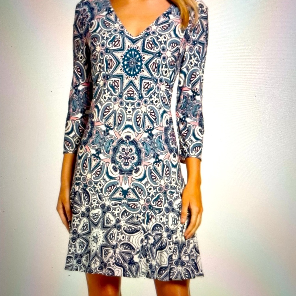 Size 6 Fabulous Eliza J Dress Never worn